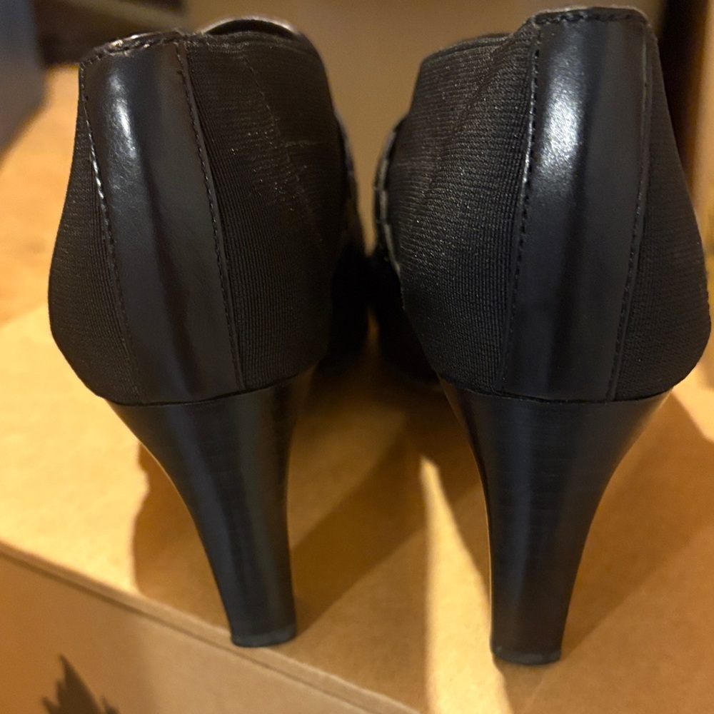 Brighton Boots Womens Roman Black Heeled Almond Toe Ankle Booties - Picture 4 of 8